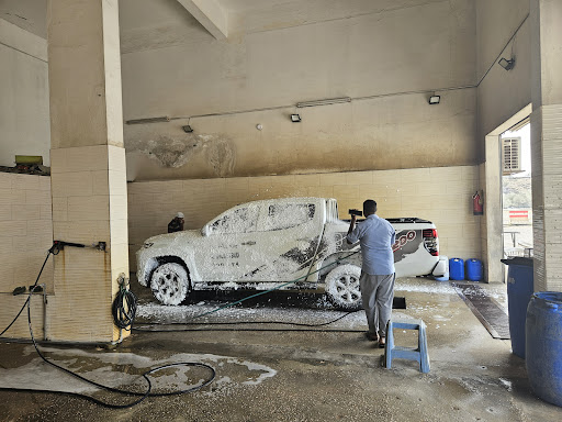مغسلة غيرهم لخدمات السيارات Car wash