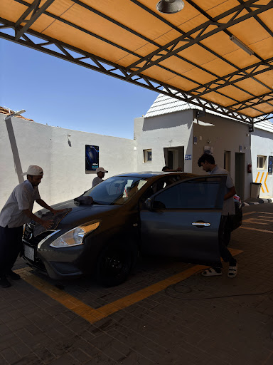 U turn Car Wash
